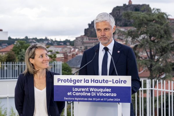 Le Puy: Laurent wauquiez reacts after the results evening of the first round of the parliamentary elections