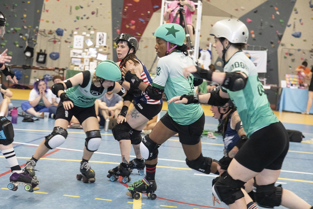 Le roller derby : plus qu’un sport, un espace de militantisme LGBT et d’inclusion