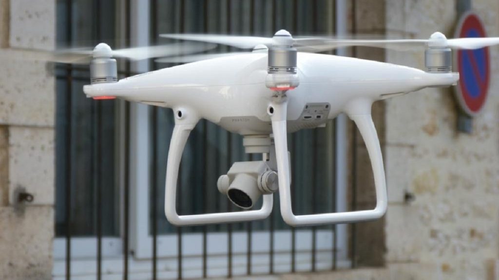 Le drone de la police interdit au‐dessus des quartiers prioritaires de Nantes