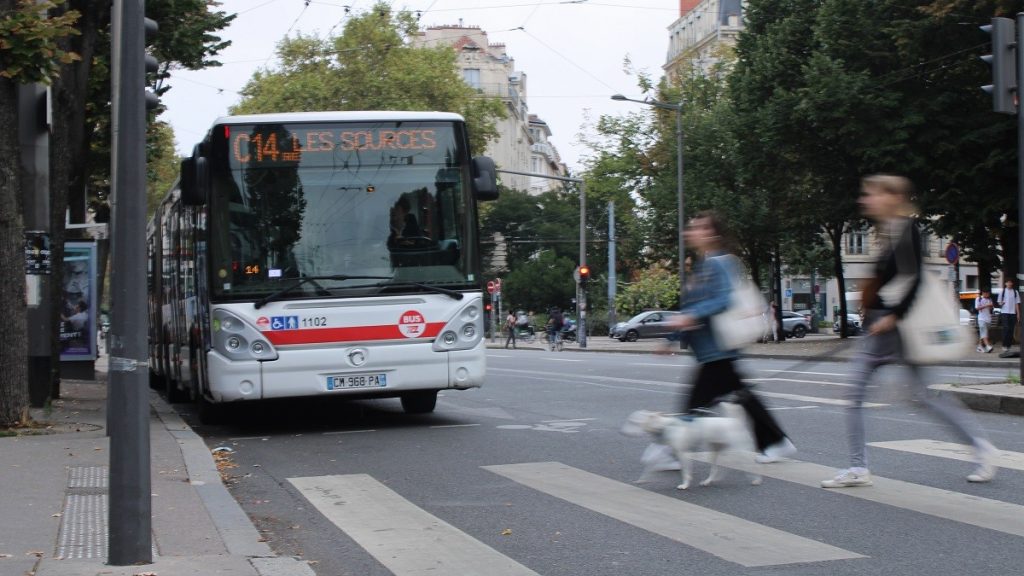 Pollution au gasoil et grosse amende de Bercy : le sale été de Keolis Lyon