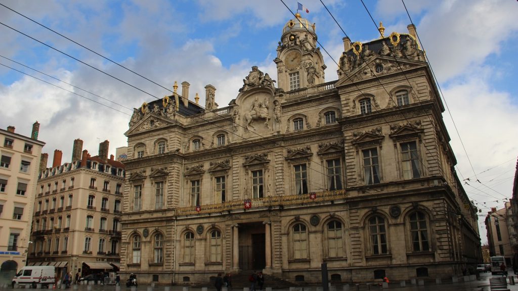 Comment la presse locale se partage le gâteau publicitaire de la ville de Lyon