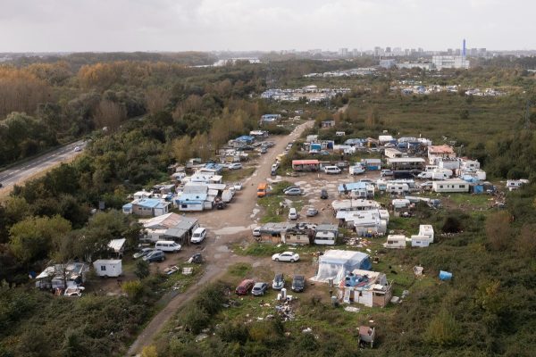 Le camp de la population rom sur la prairie aux ducs comprend 7 hameaux sur près de 8 hectares. Photo Théophile Trossat