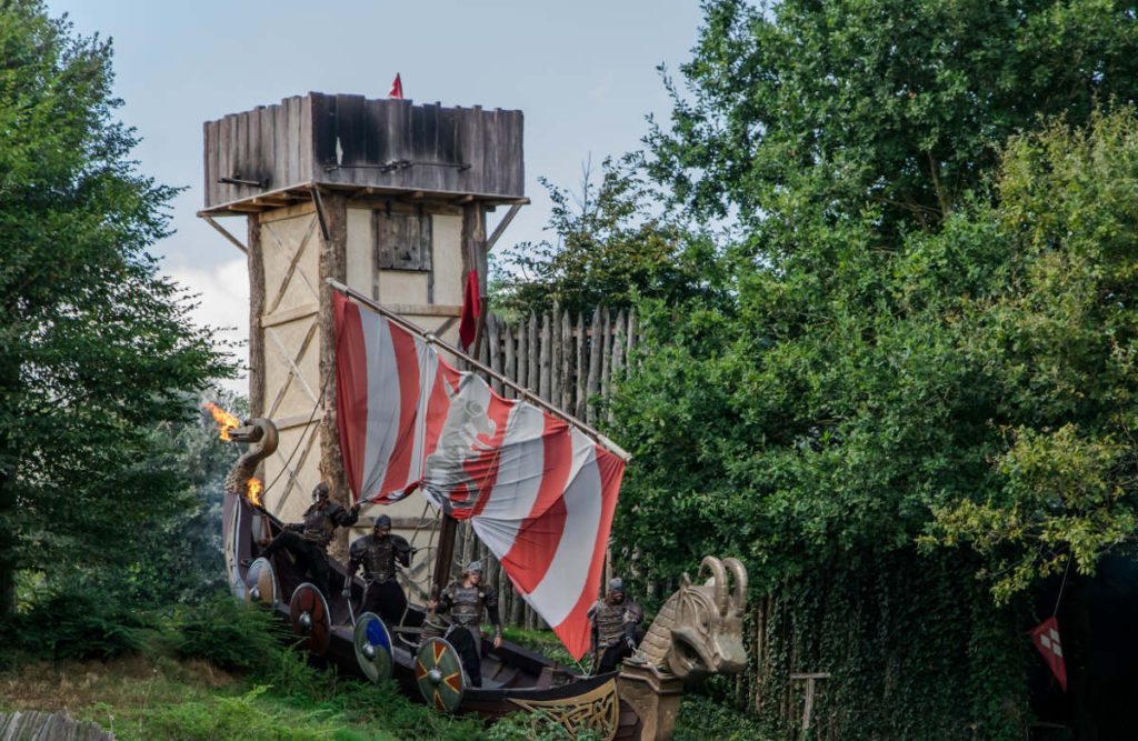 De Vendée en Angleterre, l’appétit du Puy du Fou pour les terres agricoles inquiète