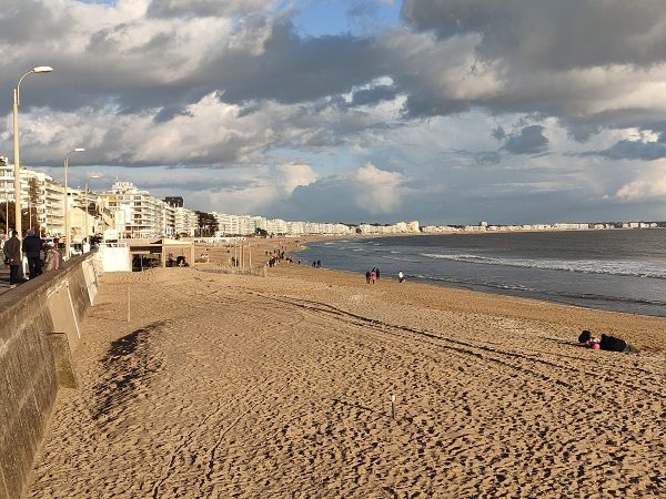 L’histoire balnéaire de la baie de La Baule est emblématique de la bétonisation massive du littoral dans les années 1970 Photo Antony Torzec