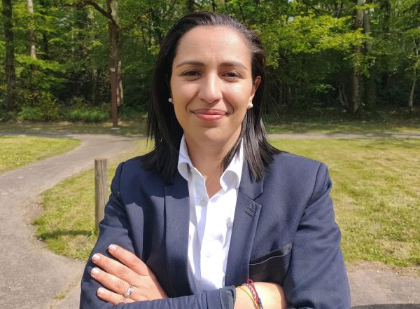 La ministre Sarah El Haïry en visite à Saint-Aignan-de-Grandlieu, en 2024. Photo Antony Torzec